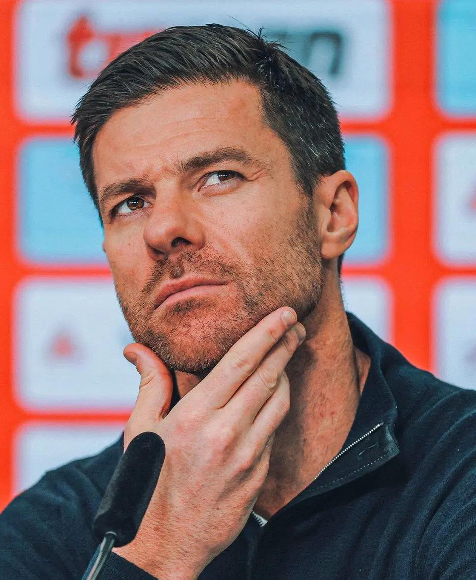 勒沃库森迎中超关键赛；窗口期伤情更新；媒体盛赞；资深球员宣示担当的简单介绍